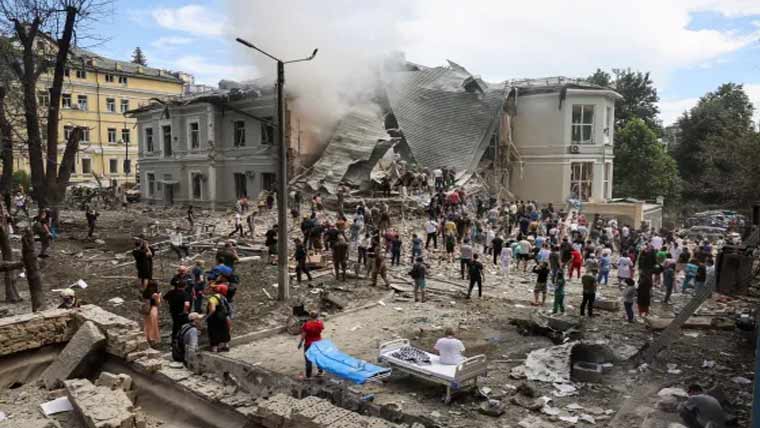 یوکرین میں روسی حملے  4 افراد ہلاک، 16 زخمی