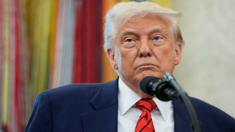 ایران میں نشانہ بنانے کیلئے کچھ نہیں بچا:ٹرمپ،3بحری جہازوں پر میزائل حملے