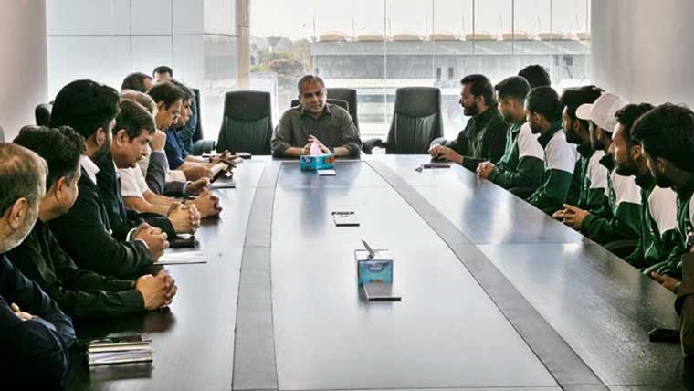 محسن نقوی سے قومی ہاکی ٹیم کے کھلاڑیوں کی ملاقات