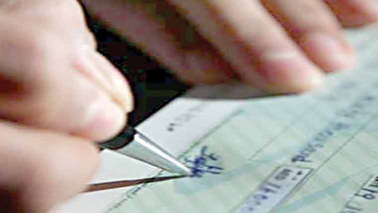 جعلساز قانونی شکنجے میں آگیا 