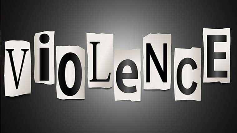  فقرہ کسنے پر خواتین کابھرے بازار میں رکشا ڈرائیور پر تشدد