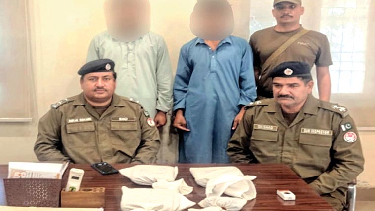 میانوالی : نشہ فروش گرفتار  3 کلو 700 گرام چرس برآمد