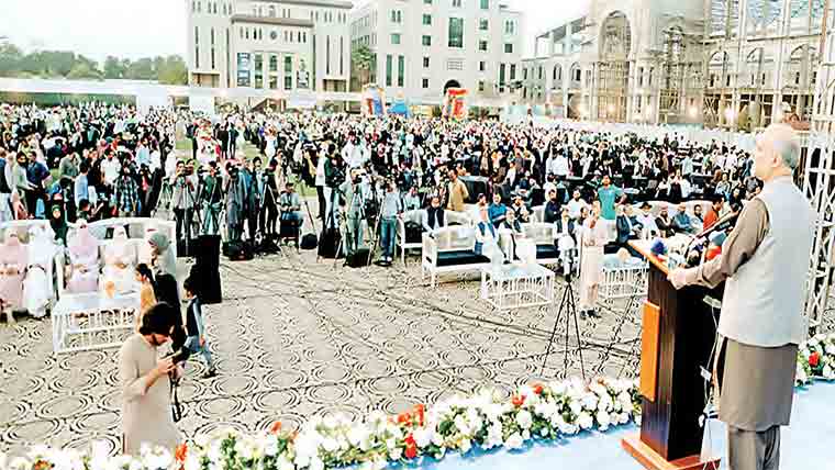 پٹرول کی قیمتیں بڑھنے سے سارا بوجھ عوام پر آگیا:حافظ نعیم 