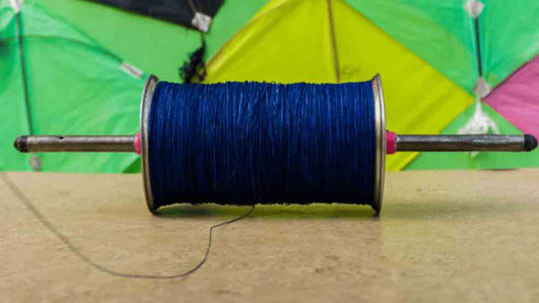 شمالی چھاؤنی :موٹرسائیکل سوار پولیس اہلکار ڈور پھرنے سے زخمی