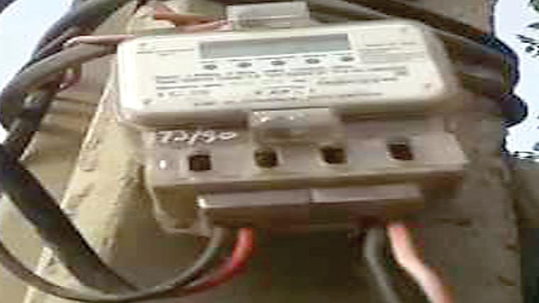 واپڈا اہلکاروں سے ہاتھاپائی پر مقدمہ درج