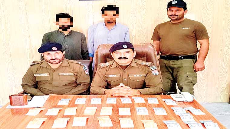  دو رکنی گینگ گرفتار، لاکھوں روپے مالیت کا مال مسروقہ برآمد 