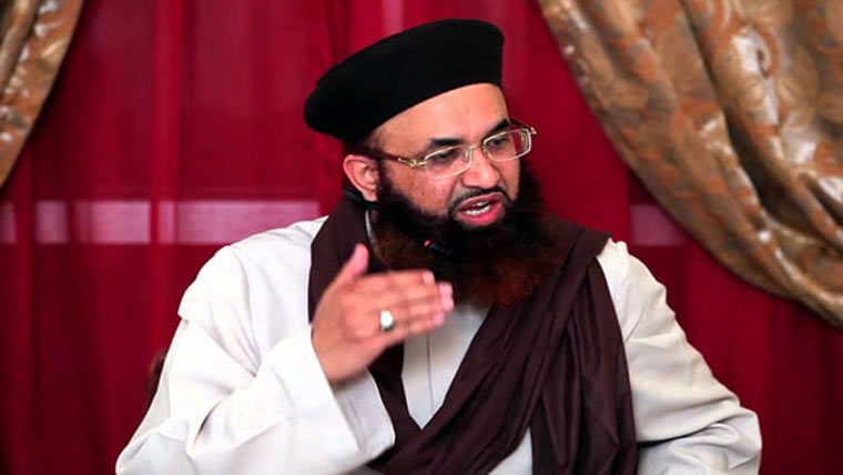 پاکستان توڑنے کی بات کرنے والوں  کے منہ میں انگارے ہوں: اشرف جلالی