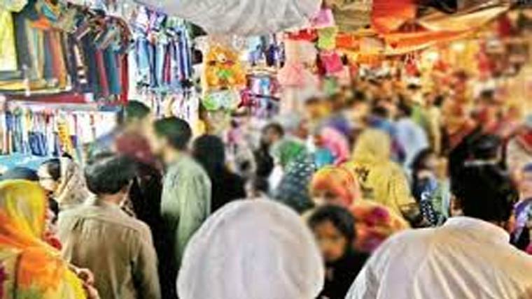 عیدالفطر کے قریب آتے ہی بازاروں  مارکیٹنگ میں شہریوں کا رش بڑھ گیا
