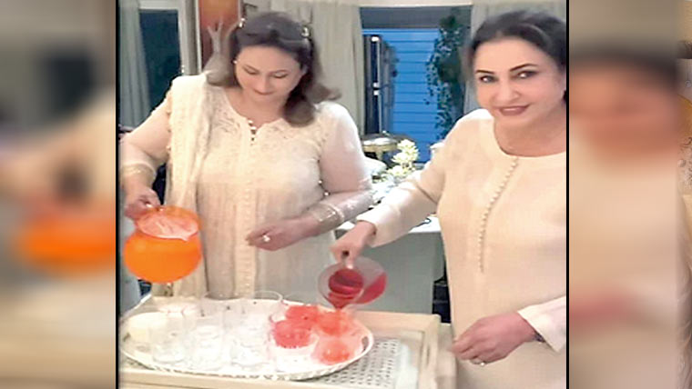 صبا فیصل کا افطار ڈنر لک تنقید کی زد آگیا