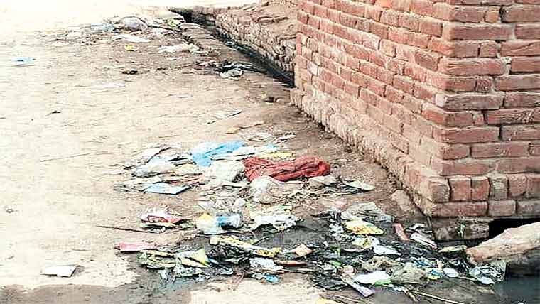  پینسرہ : یوسی 163میں صفائی کا نظام بری طرح درہم برہم 