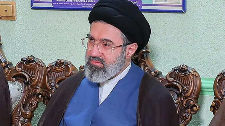  مجتبیٰ خامنہ ای کیسے محفوظ رہے ؟  لیک آڈیو میں انکشاف