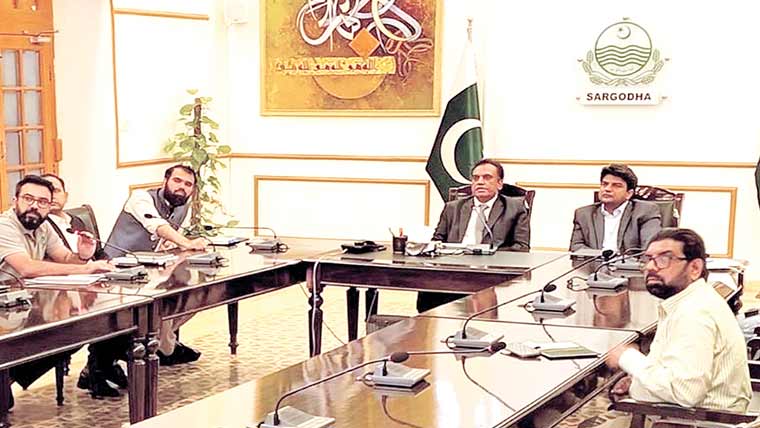 سرگودھا اور بھکر کیلئے 19ترقیاتی سکیموں کی منظوری،8سڑکوں کی تعمیرو مرمت بھی شامل