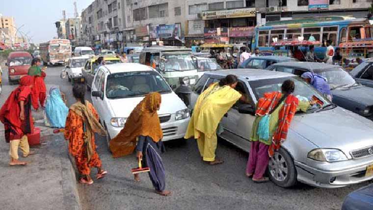  پیشہ ور بھکاریوں کیخلاف ایکشن کا فیصلہ