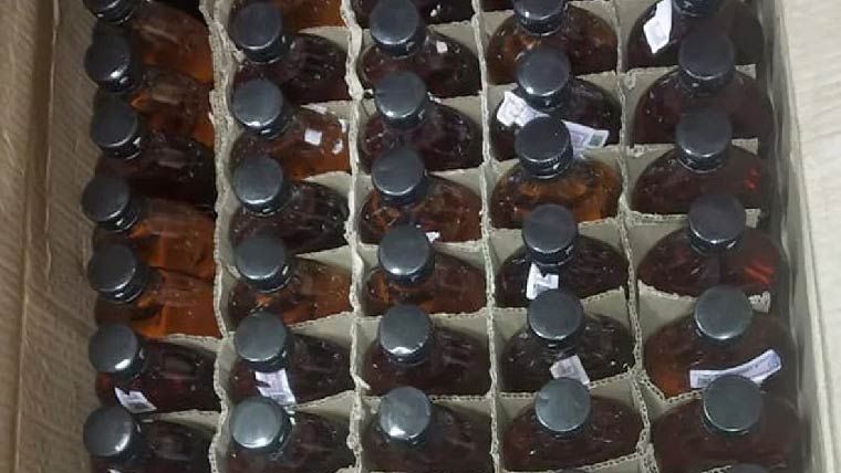 دیسی زہریلی شراب کی 800کپیاں برآمد 