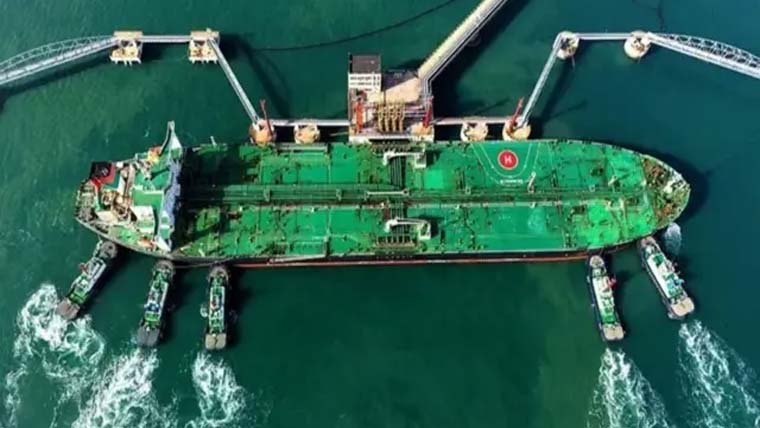 خام تیل کی ان لوڈنگ جاری، دوسرے جہازکی جلد آمد 