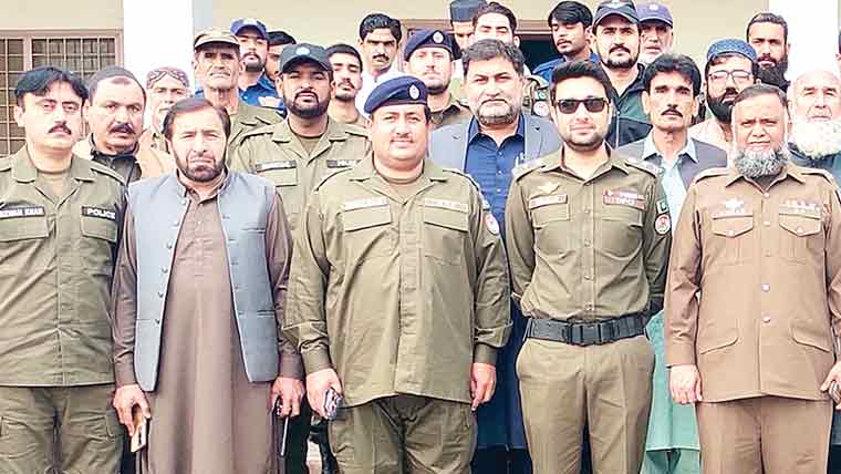  پولیس شہداء کی فیملیز، پولیس  غازیوں اور پولیس افسران کے  اعزاز میں بڑا کھانے کا اہتمام