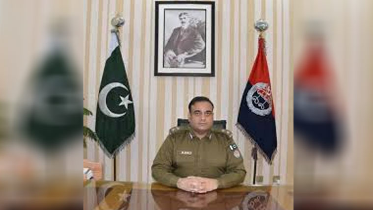  عید پر ڈپٹی کمشنر ، ڈی پی او کے مختلف اداروں کے دورے 