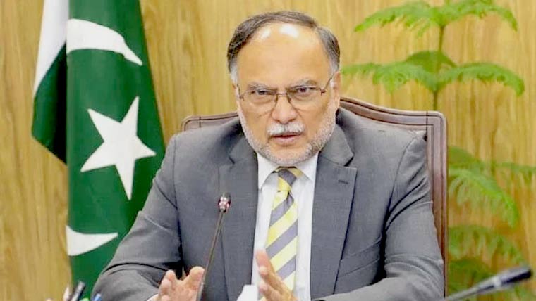 قائد اعظم ؒ نے اپنی زندگی کو داؤ پر لگا کر پاکستان بنایا، احسن اقبال 