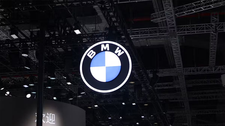 وائرنگ خرابی ،بی ایم ڈبلیو  کا چین میں تیار1لاکھ80ہزار  گاڑیاں واپس لینے کا اعلان