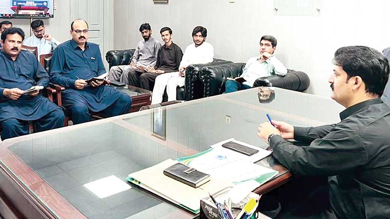 گجرات:سیوریج لائنوں کی صفائی کیلئے خصوصی مہم شروع 