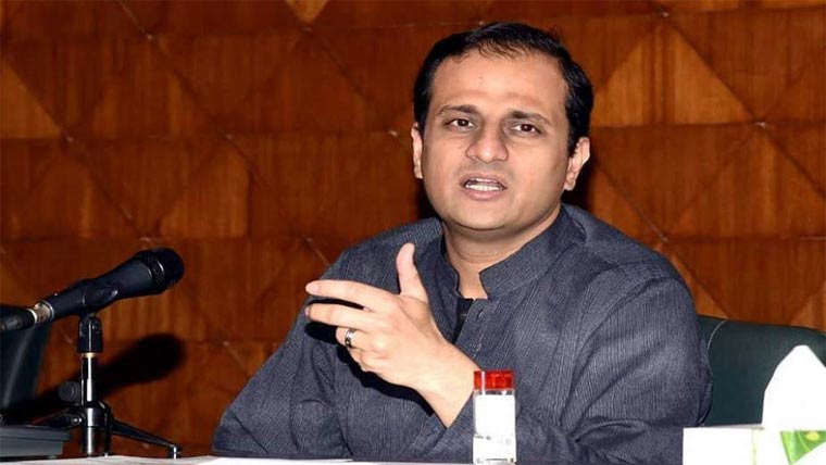 نالوں میں کچرا پھینکنے والوں کیخلاف سخت ایکشن لیں گے ، میئر 