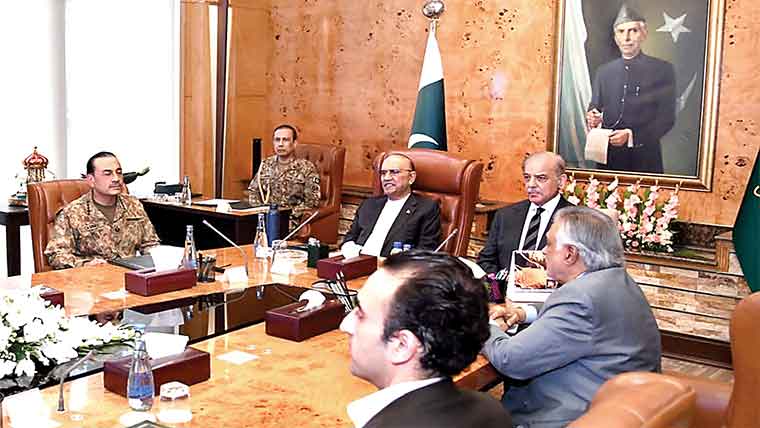 توانائی اور معیشت پر اہم اجلاس، کفایت شعاری فنڈ کیلئے 100 ارب کی منظوری : نجی شعبے کے ذریعے 10 لاکھ میٹرک ٹن گندم خریدنے کا فیصلہ 