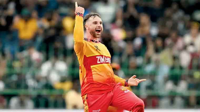  ریان برل قلندرز سکواڈ میں شامل 