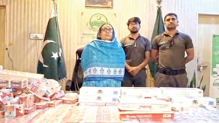 اٹھارہ ہزاری : غیر قانونی سگریٹ برآمد اور جرمانے عائد