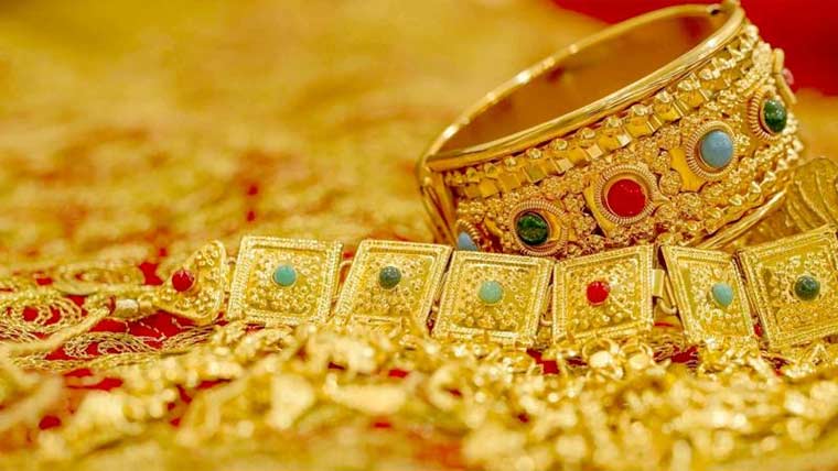  سونے کی فی تولہ قیمت میں 4800 روپے اضافہ