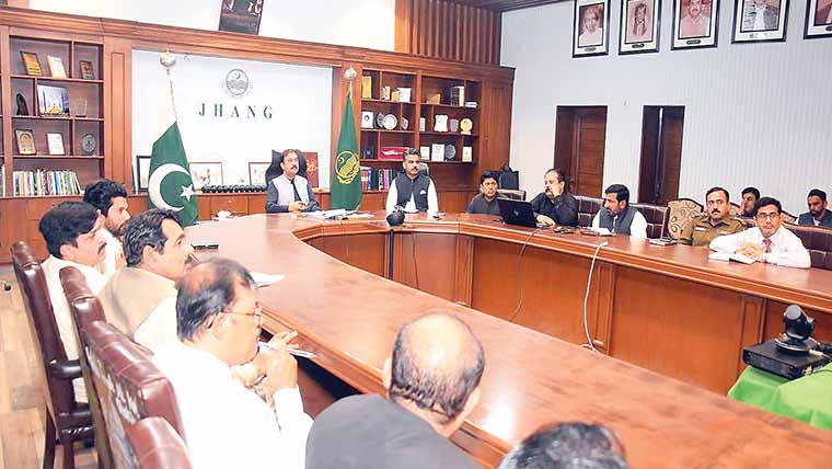 جھنگ : ترقیاتی منصوبوں، صفائی اور شہری سہولیات کا جائزہ