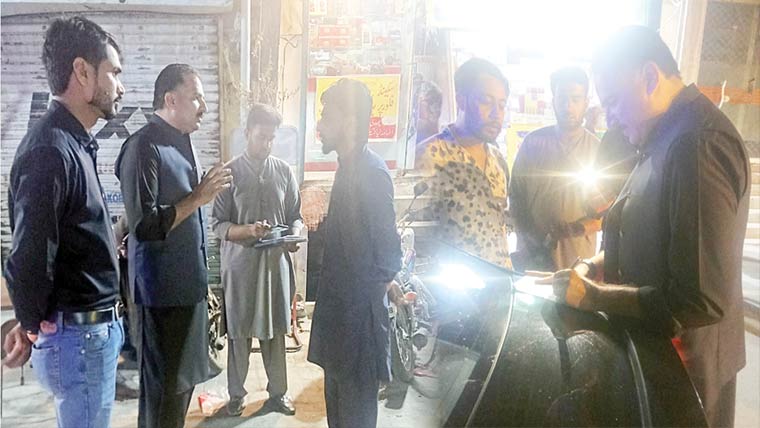 گجرات:ریونیو بہتر بنانے کیلئے واسا کی سپاٹ چیکنگ کا آ غاز 