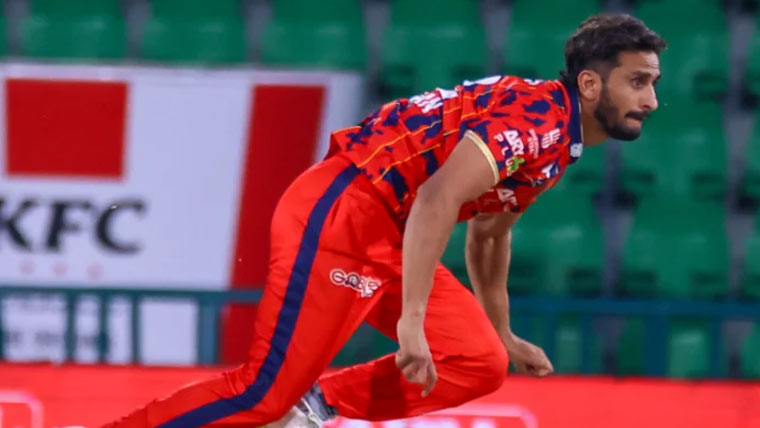  کراچی کنگز کے فاسٹ بالر  حسن علی پر جرمانہ عائد