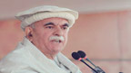کارکن خبردار!عمران کو مائنس کرنیکی باتیں ہو رہیں:اچکزئی 