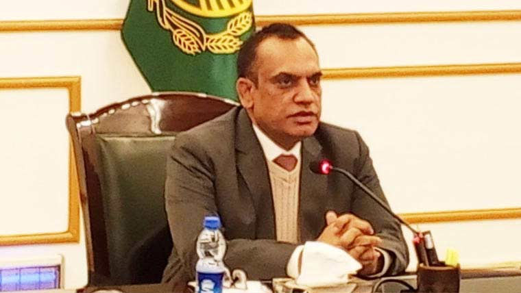 کمشنر کا واٹر فلٹریشن پلانٹ کا معائنہ، صفائی یقینی بنانے کا حکم