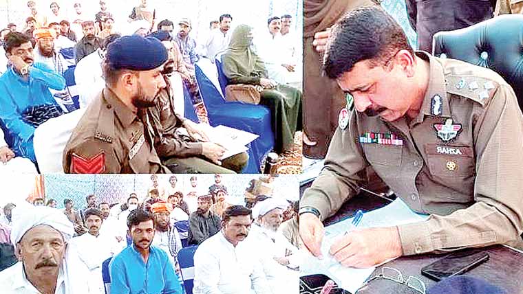 آرپی او ڈیرہ کی دائرہ دین پناہ میں کھلی کچہری، مسائل سنے 