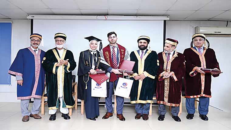  جامعہ شفا تعمیر ملت کی غزہ کے میڈیکل طلبا کے اعزاز میں تقریب 