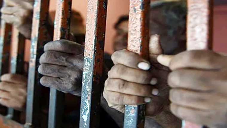 بھارت :پاکستان کے حق میں  نعرے لگانے پر 50 مسلمانوں  کیخلاف مقدمہ ،6گرفتار