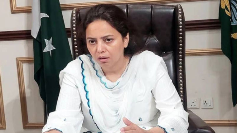 کمشنر لاہور کا دورہ سانگلہ ہل، صفائی آپریشن کا جائزہ
