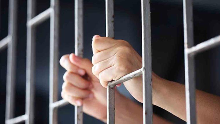  گٹکا تیار کرا کے فروخت  کرنے والے 4 ملزم گرفتار