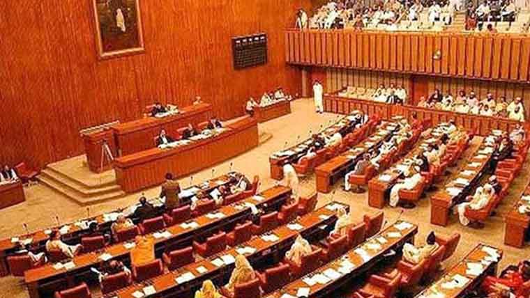 سینیٹ میں ہنگامہ،عابد شیر،اپوزیشن ارکان میں تلخ کلامی،اجلاس ملتوی،کرنا پڑا