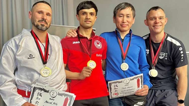 جرمنی،پاکستانی کراٹے فائٹر راجہ ریحان کا گولڈ میڈل 