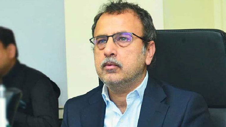  بجلی اتنی سستی کر رہے کہ لوگ بیٹری میں محفوظ کر کے رات کو استعمال کر ینگے : وزیر توانائی
