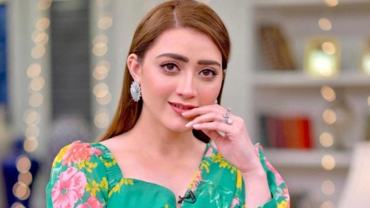 مومنہ اقبال کی جلد شادی  بارے خبریں زیر گردش