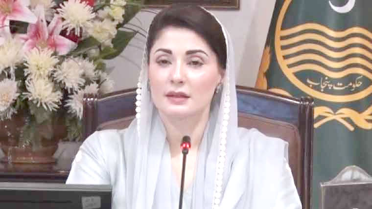 مریم نواز کا پنجاب بھر میں مین ہول ڈھکن کے نیچے سیفٹی نیٹ لگانے کا حکم 