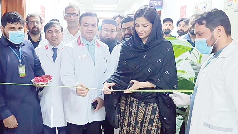 ڈی سی کی زیرصدارت ترقیاتی کاموں کاجائزہ، ہارٹیکلچر پراجلاس