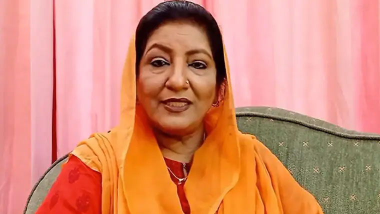 سانولے رنگ پراحساسِ کمتری کا شکار تھی:عشرت فاطمہ