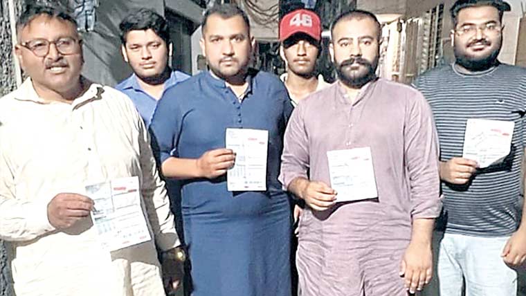 گجرات کے محلہ حیات النبی میں 4روز سے گیس بند
