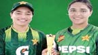 ویمن آل راؤنڈر سائرہ جبیں نے فیوچر سٹار کا ایوارڈ جیت لیا