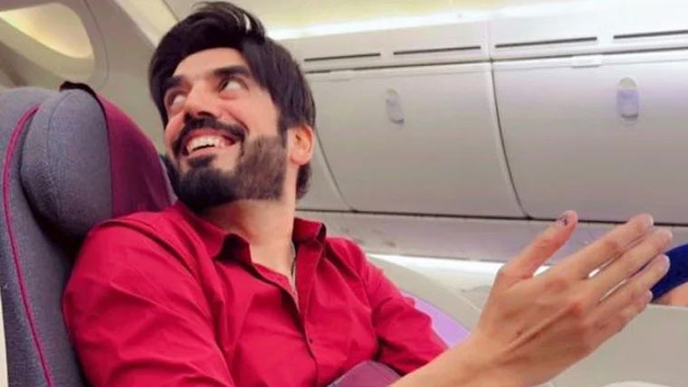 عثمان طارق وائٹلٹی بلاسٹ اور دی  ہنڈرڈ کیلئے انگلینڈ روانہ
