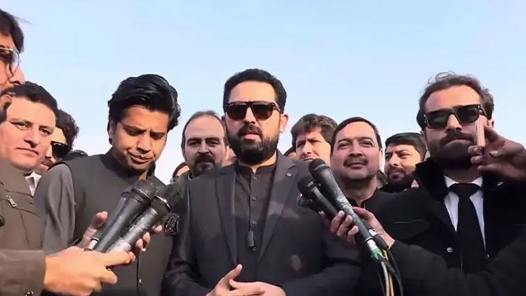  سہیل آفریدی کو اڈیالہ جیل جانے سے روکدیا، پولیس سے تلخ کلامی، ایم پی اے گرفتار